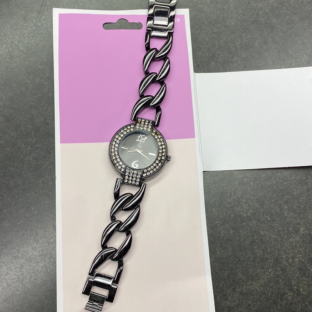 Premier Designs Watch - Picture 5 of 7